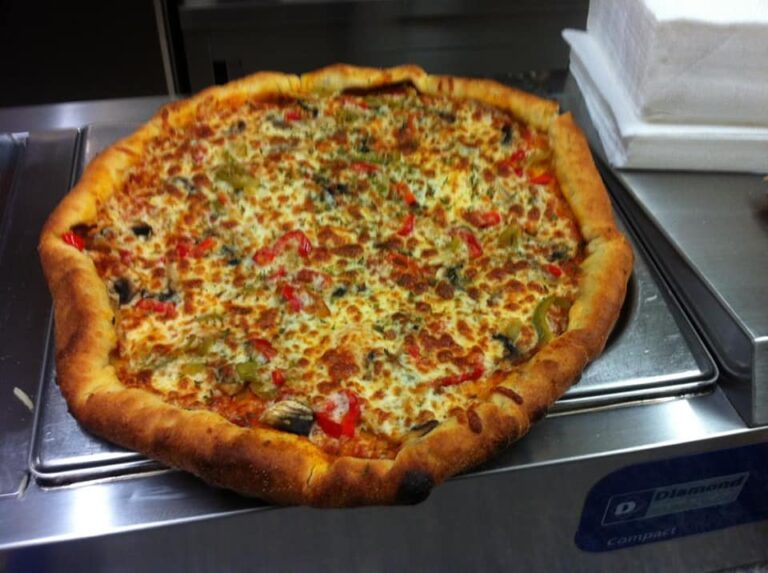 122271677 200713961574448 8653886157307222508 n 768x573